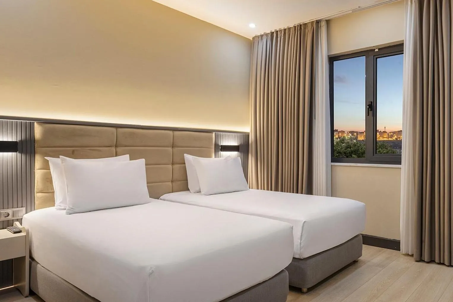 אתר נופש Garner Hotel Istanbul - Airport Arnavutkoy