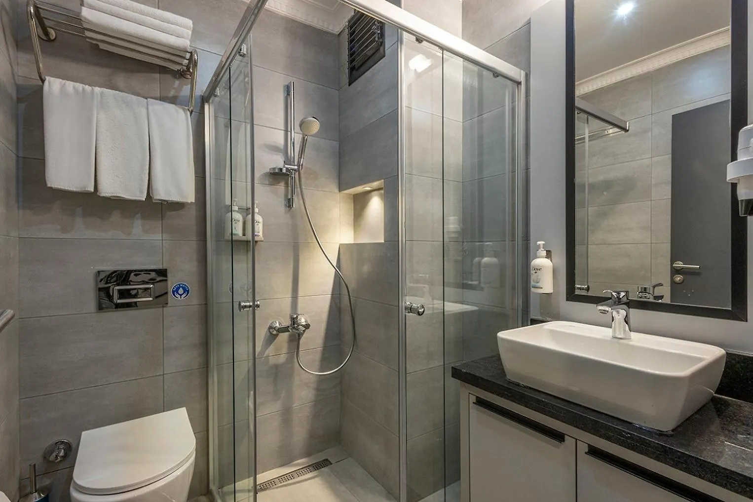 Garner Hotel Istanbul - Airport Arnavutkoy